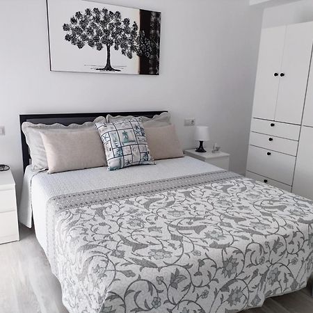 Mare De Deu, Vivienda Vacacional Para Familias Y Mayores De 25 Anos En El Grao De Gandia-Playa Playa de Gandia Luaran gambar