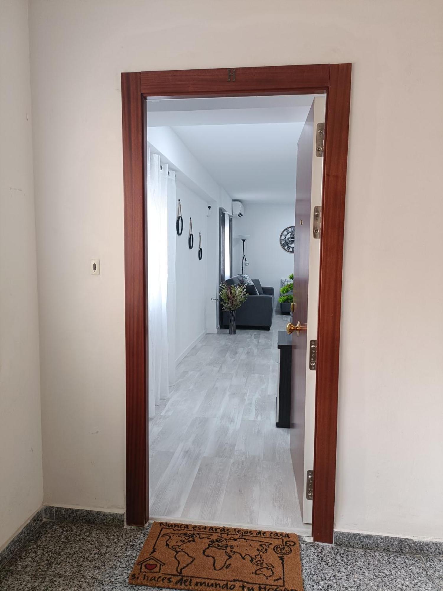 Mare De Deu, Vivienda Vacacional Para Familias Y Mayores De 25 Anos En El Grao De Gandia-Playa Playa de Gandia Luaran gambar