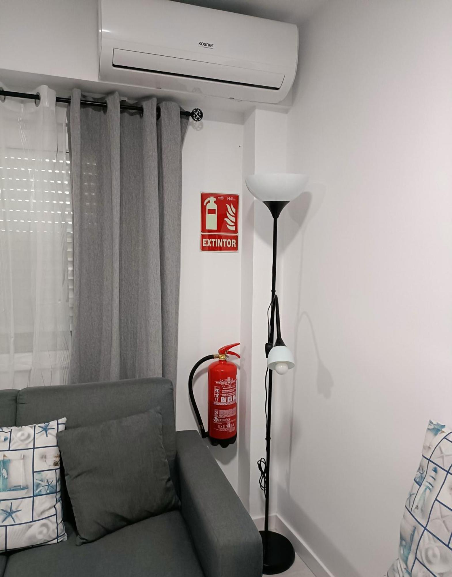 Mare De Deu, Vivienda Vacacional Para Familias Y Mayores De 25 Anos En El Grao De Gandia-Playa Playa de Gandia Luaran gambar